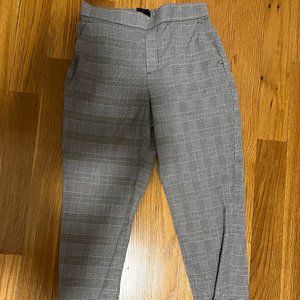 banana republic high rise pull on sloan pant, grey plaid, size 4